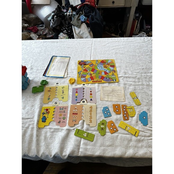 Vintage Playskool ALPHIE the Electronic Robot 1978, Pawns, Boards, Puzzles - Picture 6 of 10